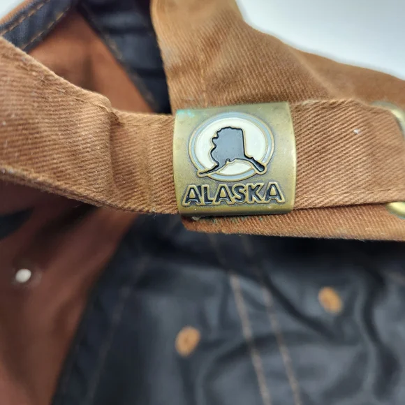 Brown Alaska Bear Cap - Picture 6 of 8